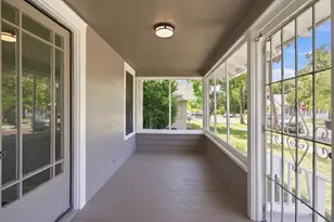 1140 10th Ave S, Saint Petersburg, FL 33705 - Photo 28