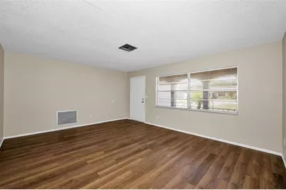 362 Portland Avenue, Spring Hill, FL 34606 - Photo 8