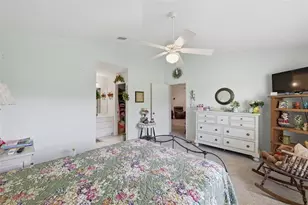 2418 Oxford Down Ct, Sun City Center, FL 33573 - Photo 26