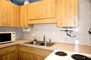 4330 Tahitian Gardens Cir, Holiday, FL 34691 - Photo 10
