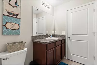 2979 Moulden Hollow Drive, Zephyrhills, FL 33540 - Photo 28