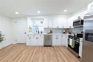 1503 Lancelot Loop, Tampa, FL 33619 - Photo 10