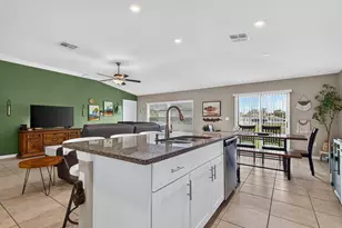 12826 Wildflower Meadow Dr, Riverview, FL 33579 - Photo 10