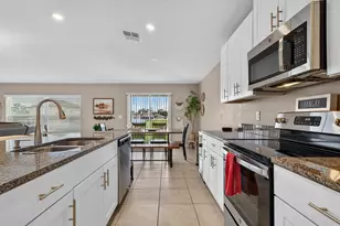 12826 Wildflower Meadow Dr, Riverview, FL 33579 - Photo 16