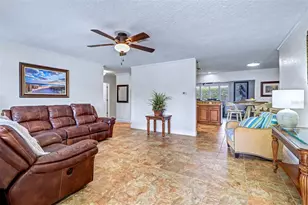 4948 97th Way N, Saint Petersburg, FL 33708 - Photo 6