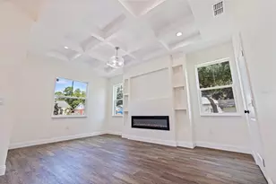 802 18th St S, Saint Petersburg, FL 33712 - Photo 4