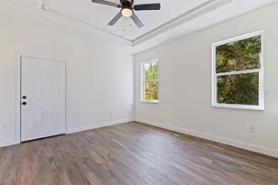 802 18th St S, Saint Petersburg, FL 33712 - Photo 14