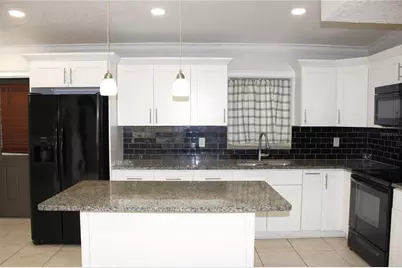 3201 River Grove Drive, Tampa, FL 33610 - Photo 22