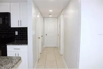 3201 River Grove Drive, Tampa, FL 33610 - Photo 34