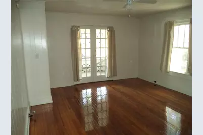750 7th Avenue N, Saint Petersburg, FL 33701 - Photo 2