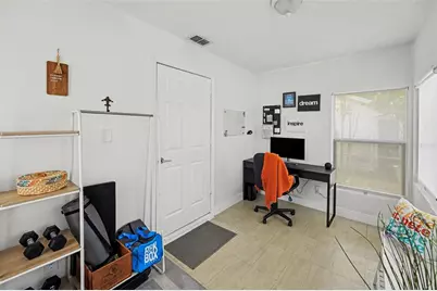 5709 35th Street N, Saint Petersburg, FL 33714 - Photo 10