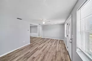 3421 Rock Royal Dr, Holiday, FL 34691 - Photo 6