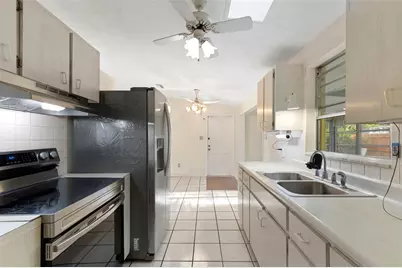 5801 S Lois Avenue, Tampa, FL 33616 - Photo 14