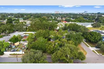 5801 S Lois Avenue, Tampa, FL 33616 - Photo 32