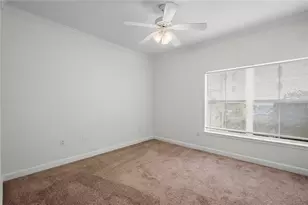 18525 Bridle Club Dr, Tampa, FL 33647 - Photo 24
