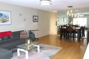 2402 Ecuadorian Way, Clearwater, FL 33763 - Photo 6