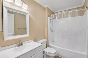 1039 Newton Ave S, Saint Petersburg, FL 33705 - Photo 20