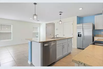 16555 Mosaic Oar Drive, Wimauma, FL 33598 - Photo 8