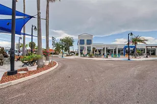 704 Bayshore Dr, Tarpon Springs, FL 34689 - Photo 72