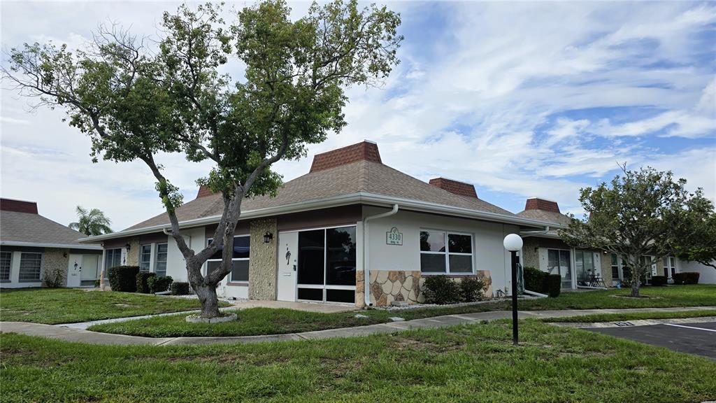 4330 Tahitian Gardens Cir #A - 4330 Tahitian Gardens Cir #A, Holiday, FL 34691 Luxury Property | Jose Angel Pina