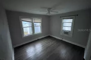 836 8th St N, Saint Petersburg, FL 33701 - Photo 6