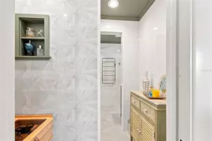 245 116th Ave, Treasure Island, FL 33706 - Photo 20