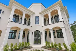 3907 Bayshore Blvd, Tampa, FL 33611 - Photo 2