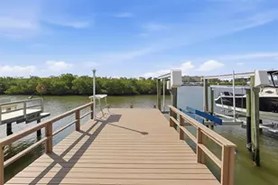 280 Boca Ciega Point Blvd S, Saint Petersburg, FL 33708 - Photo 1