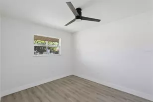 4075 38th Ave N, Saint Petersburg, FL 33713 - Photo 6