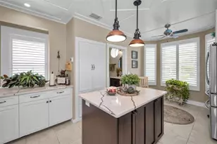 1063 Pinellas Bayway S, Saint Petersburg, FL 33715 - Photo 36