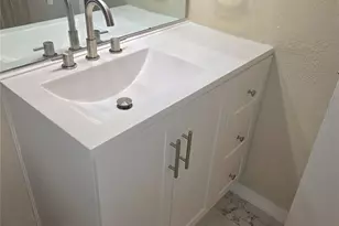 7249 Parkside Villas Dr N, Saint Petersburg, FL 33709 - Photo 20