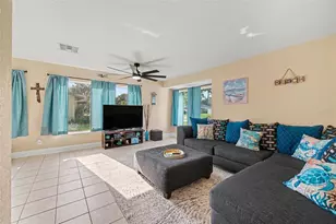 3 Clark Ln, Palm Coast, FL 32137 - Photo 4