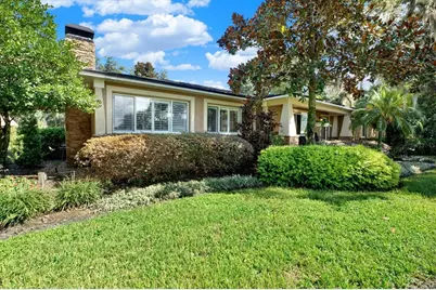 302 Belle Terre Avenue, Temple Terrace, FL 33617 - Photo 1