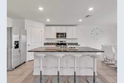 16762 Sunburst Lake Street, Wimauma, FL 33598 - Photo 6