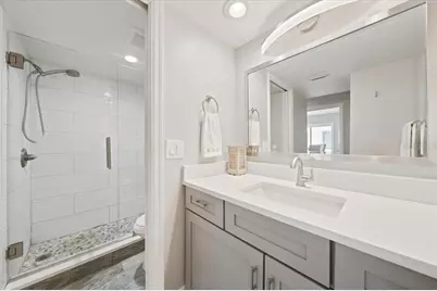 817 B Bahia Del Sol Drive #40, Ruskin, FL 33570 - Photo 18