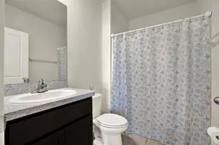34047 Jasper Stone Dr, Wesley Chapel, FL 33543 - Photo 14