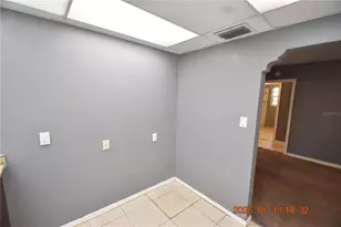 212 N Clearview Ave, Tampa, FL 33609 - Photo 14