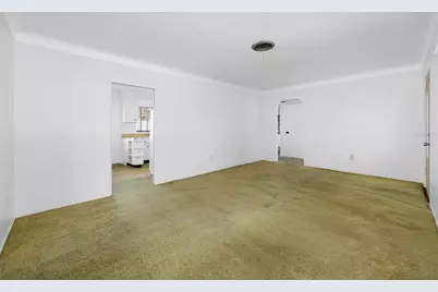 5000 9th Avenue N, Saint Petersburg, FL 33710 - Photo 6