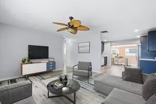 14023 94th Pl, Seminole, FL 33776 - Photo 6