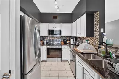 2010 E Palm Avenue #14318, Tampa, FL 33605 - Photo 8
