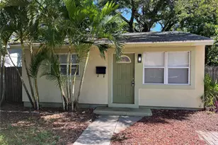 5135 39th Ave N, Saint Petersburg, FL 33709 - Photo 1