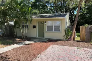 5135 39th Ave N, Saint Petersburg, FL 33709 - Photo 2