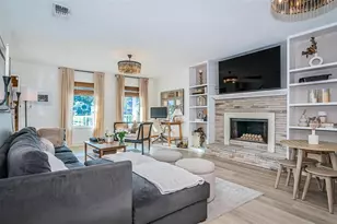 1806 River Crossing Dr, Valrico, FL 33596 - Photo 20