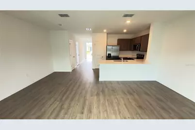 31211 Midnight Sun Way, Wesley Chapel, FL 33545 - Photo 6