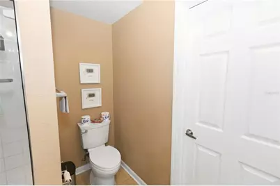 7912 Down Royal Road, Tampa, FL 33610 - Photo 26