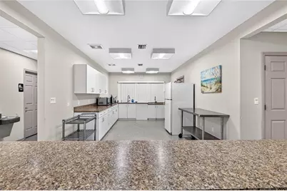 2000 E Bay Drive #33, Largo, FL 33771 - Photo 36
