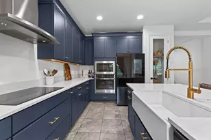 22310 Woodmen Hall Dr, Land O Lakes, FL 34637 - Photo 16