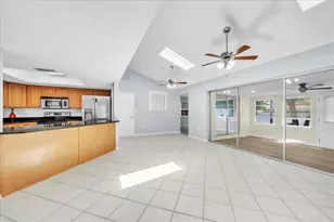 1818 Lillian Ave, Tarpon Springs, FL 34689 - Photo 22