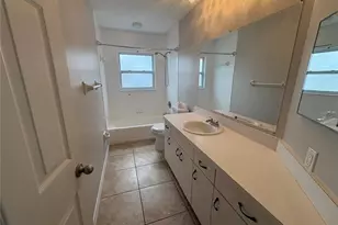 5535 Bates St, Seminole, FL 33772 - Photo 18