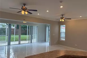 5535 Bates St, Seminole, FL 33772 - Photo 8